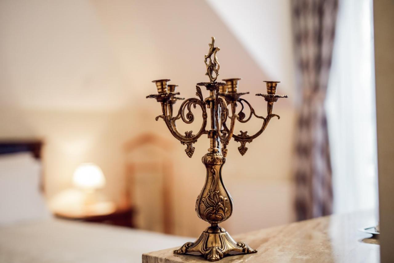 אילוק Hotel Dunav מראה חיצוני תמונה