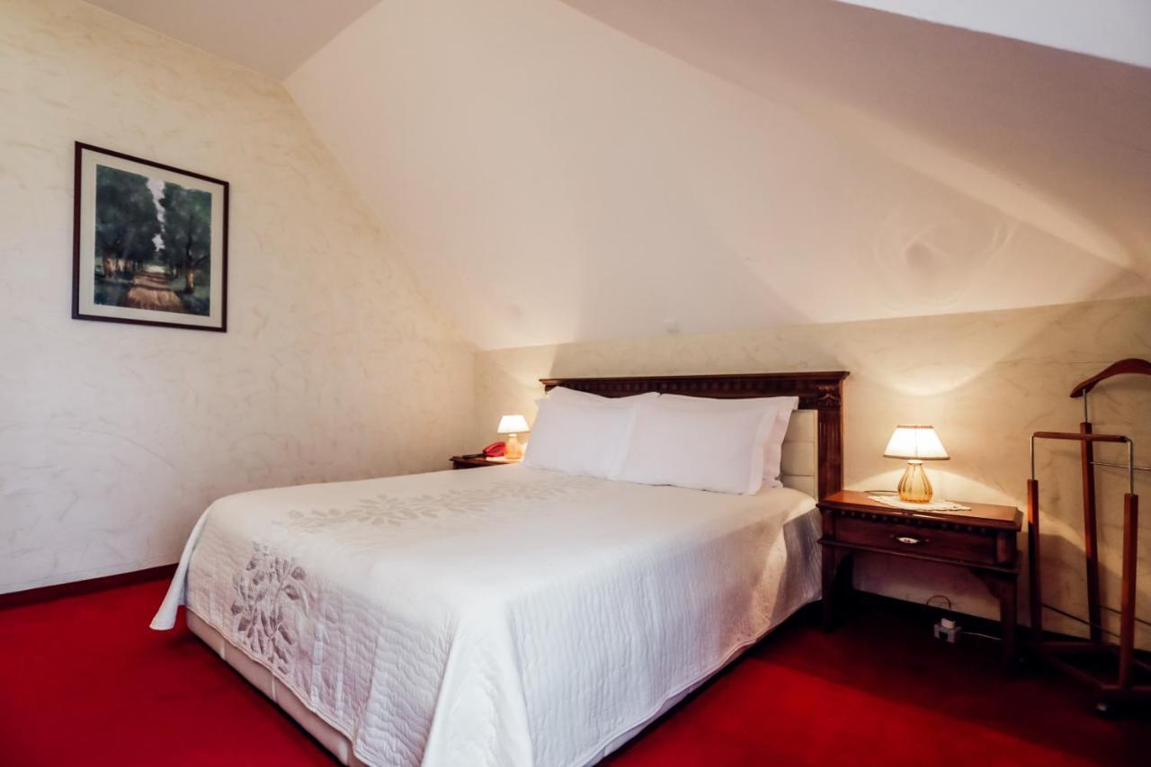 אילוק Hotel Dunav מראה חיצוני תמונה