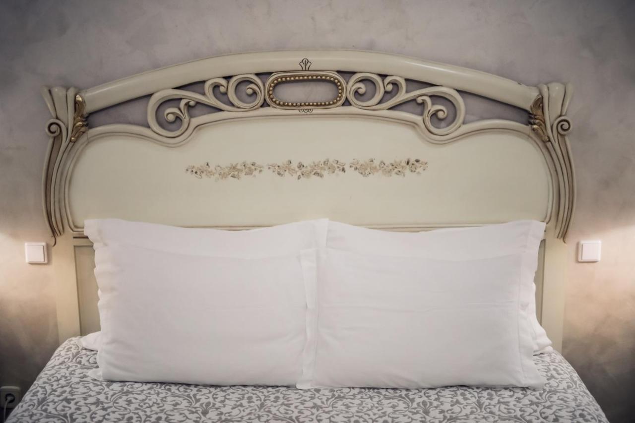 אילוק Hotel Dunav מראה חיצוני תמונה